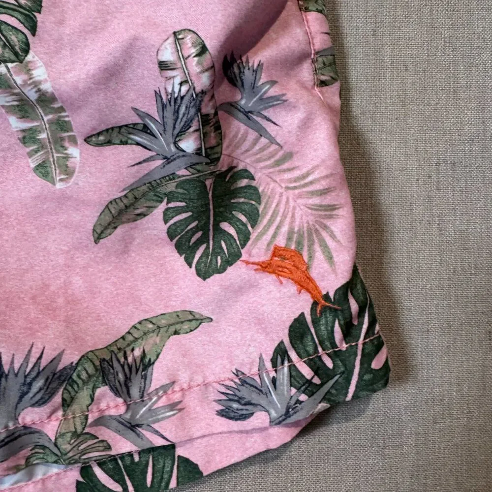 Tommy Bahama Men’s Swim Trunks Medium Pink Tropical Hibiscus Leaf Print